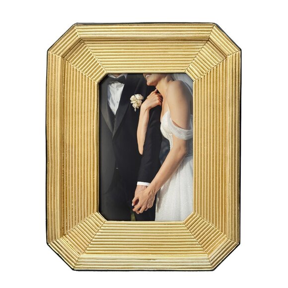 OneDesign Home Other - 4x6 Gold Octagon Picture Frame with Beveled Corners